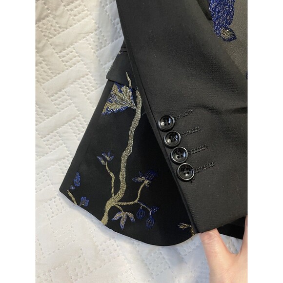 Cloudstyle Men's Dinner Jacket Blue and Gold Embroidered On Silky Black Sz Small - Picture 11 of 16
